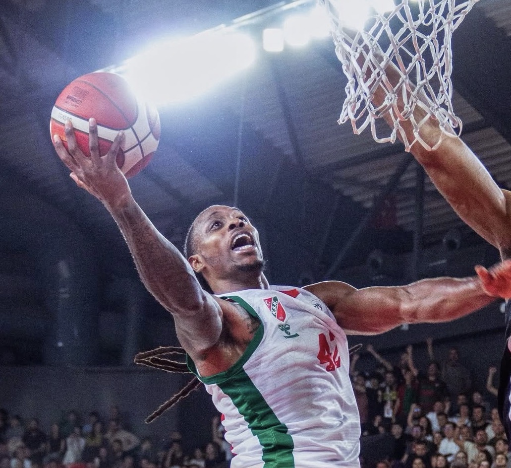 Karşıyaka çok kritik Büyükçekmece engelini aştı