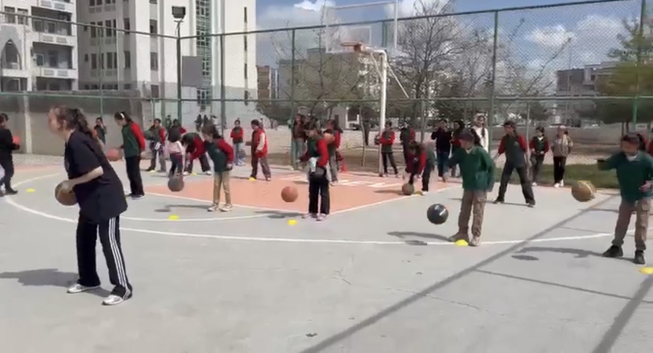 BİDEV’in “Köylerde Basketbol için BİDEV adım” projesine büyük ödül